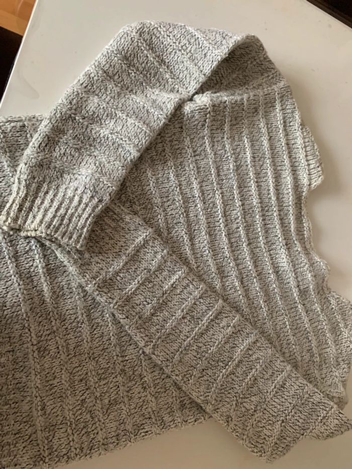 Pull élégant laine taille S - photo numéro 4
