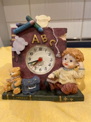 Petite horloge décorative