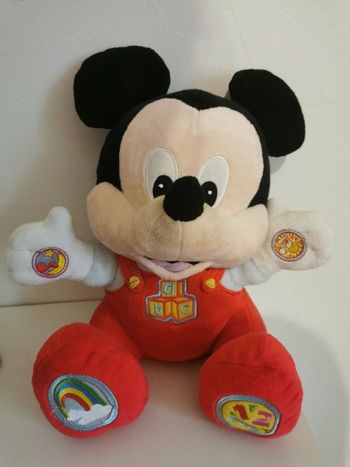 MICKEY Peluche Joue et Apprends de Clementoni