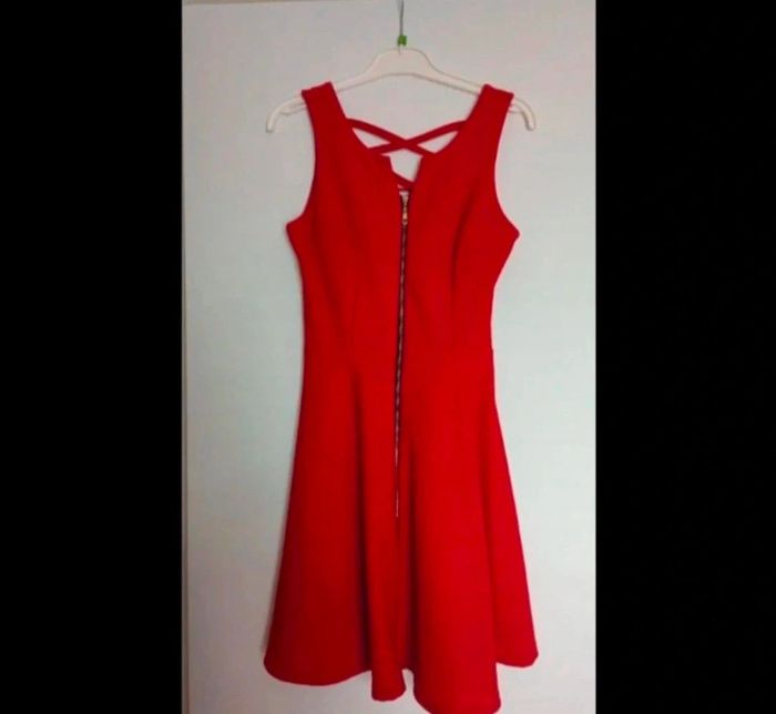 Robe rouge taille unique