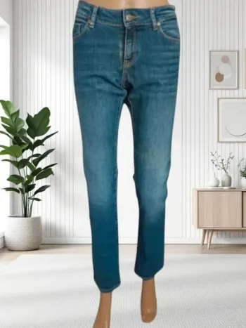 Jean Kaporal coupe demi-slim ,taille mi-haute ,stretch