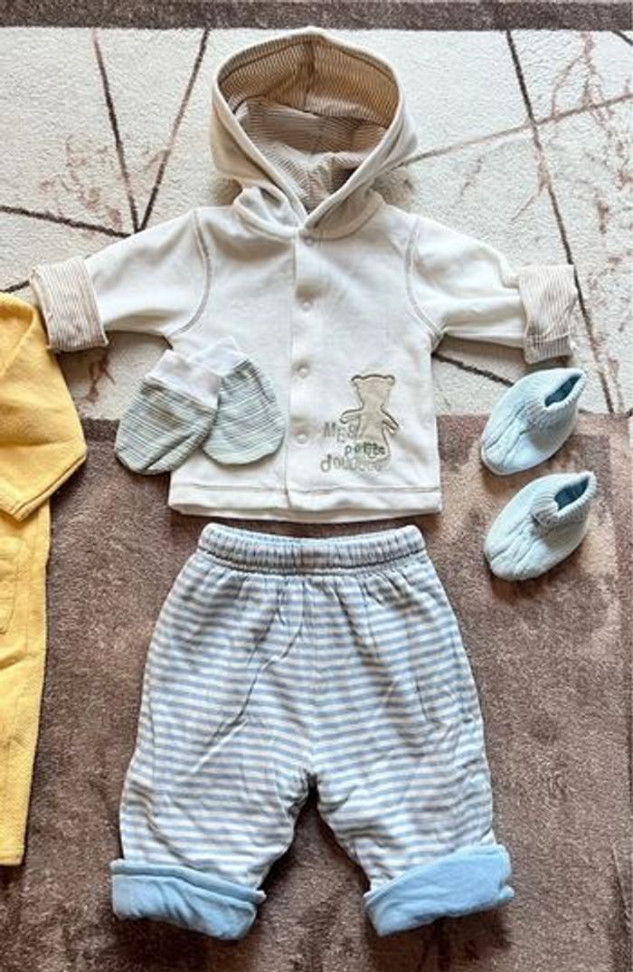 Vêtements bébé naissance 1 mois - photo numéro 3
