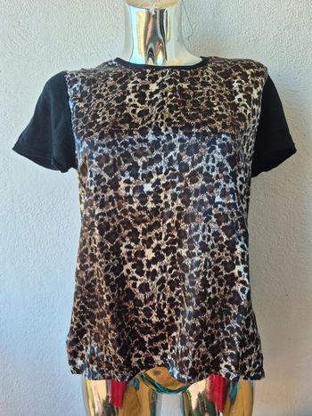 T-shirt motif léopard
