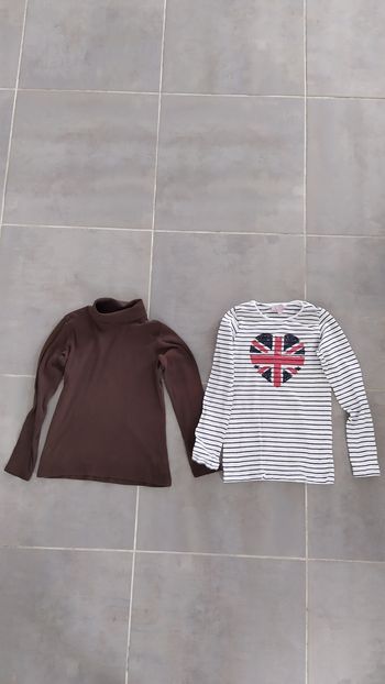 Lot de 2 hauts Lisa Rose en 10 ans