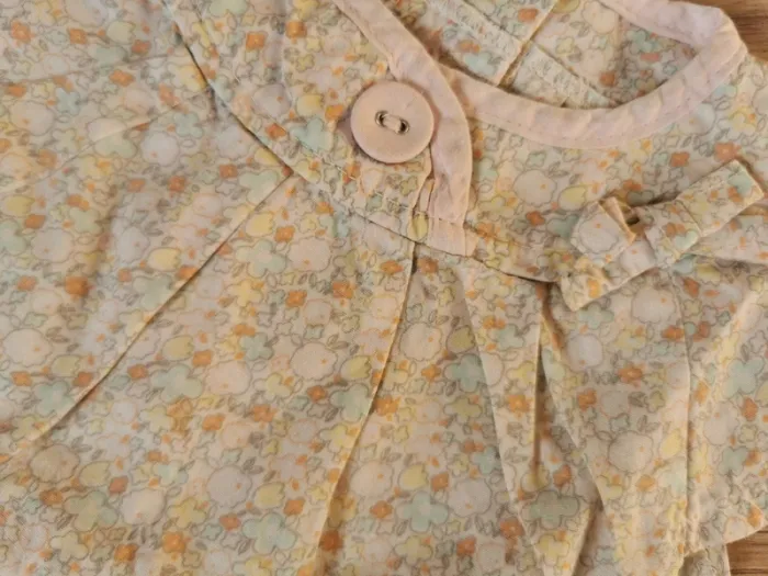 Blouse fleurie 12 mois - photo numéro 2