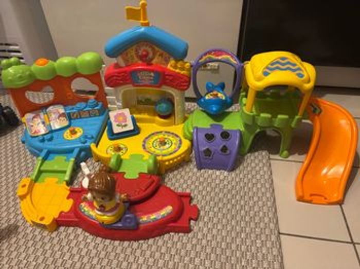Tut tut copain l école maternelle