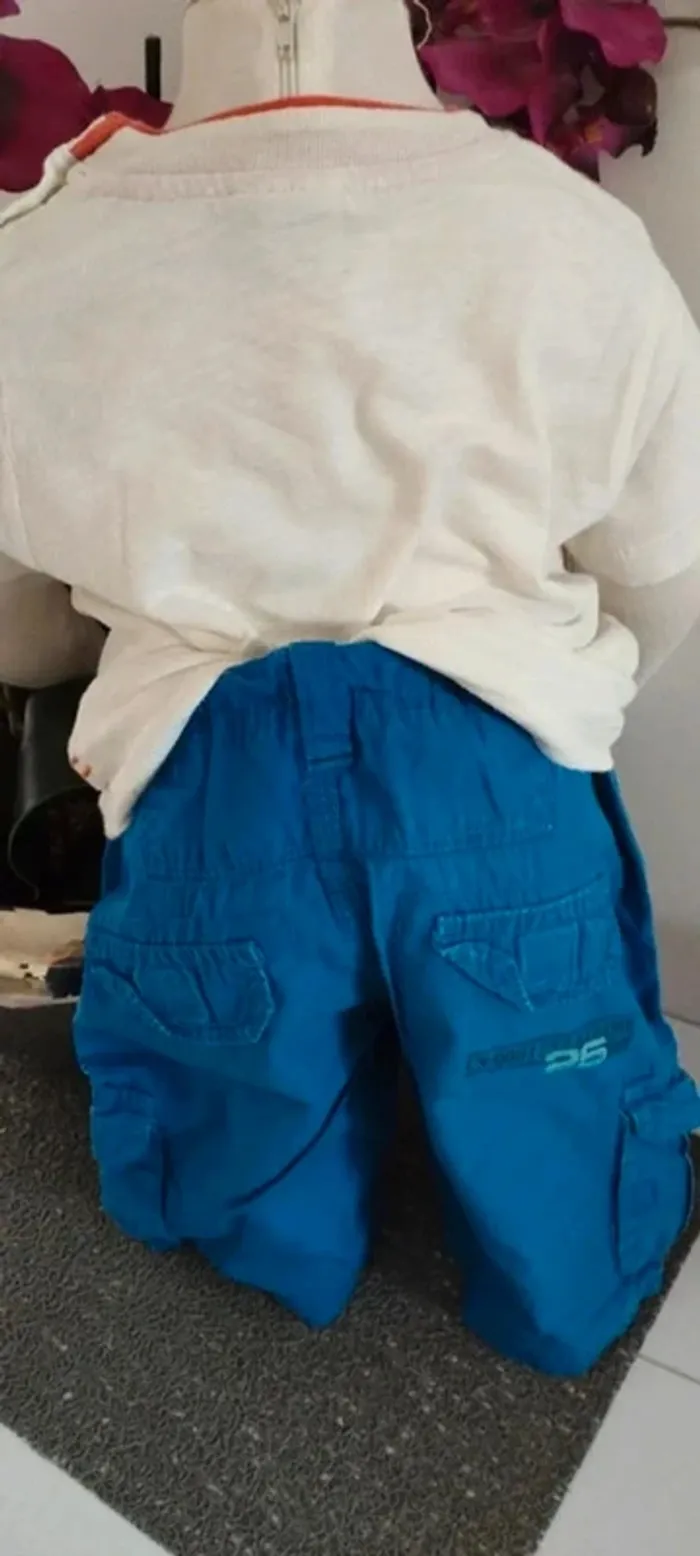 T-shirt Tigrou  et Short Cargo Bleu  - Taille 18 mois - photo numéro 7