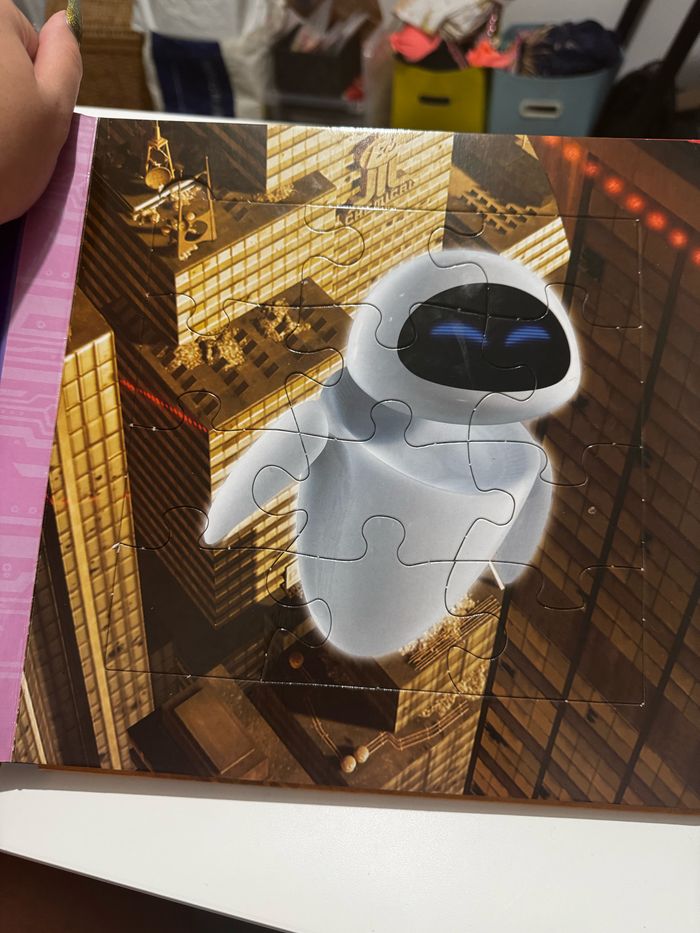 Mémo + livre puzzles wall.e - photo numéro 4