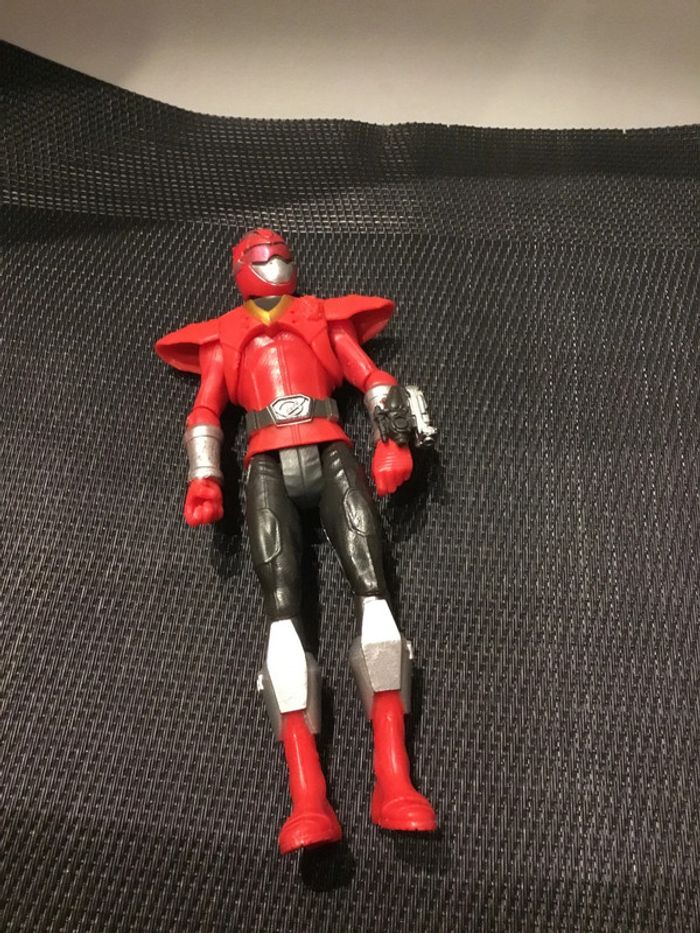 Power Rangers Beast morphers figurine articulée 15cm ranger rouge Hasbro 2019 - photo numéro 3