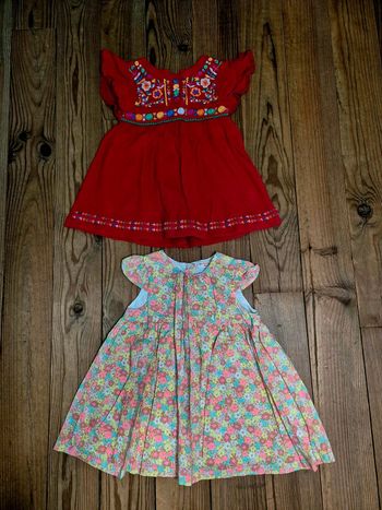 Lot de 2 robes pour bébé fille