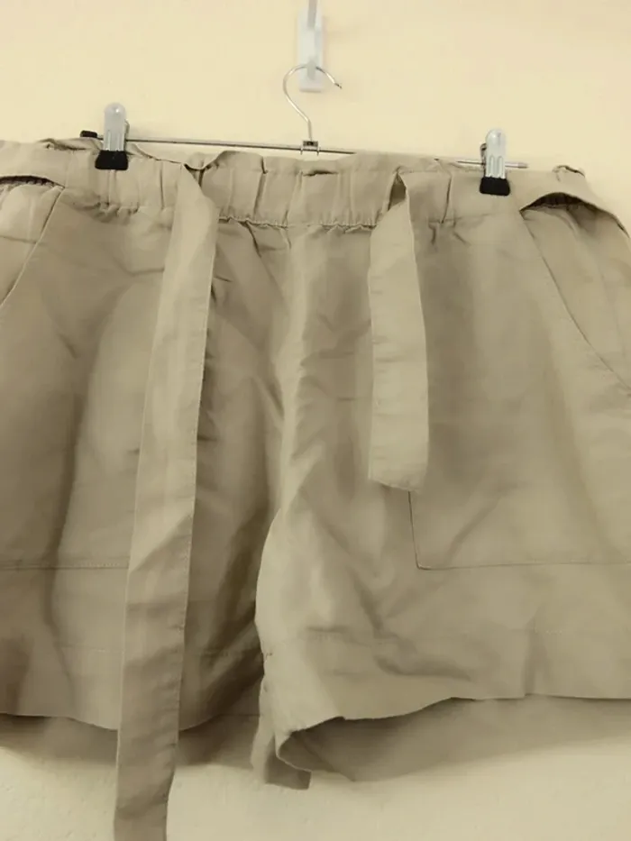 Short beige - Camaïeu - taille 42 - photo numéro 4
