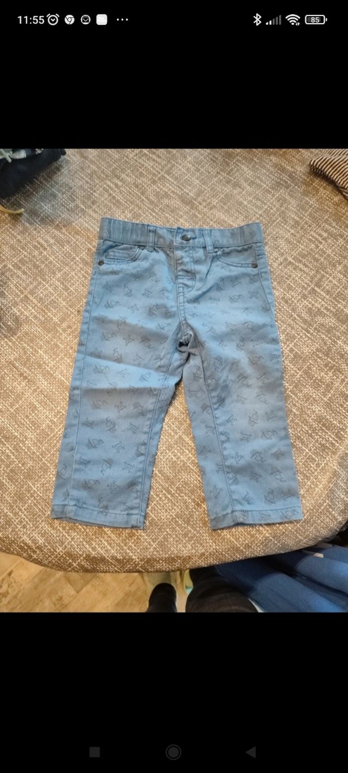 Jean bleu 12 mois