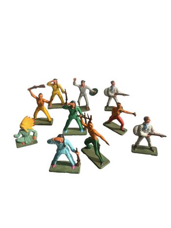 Figurines Starlux indiens et cow boys X 10