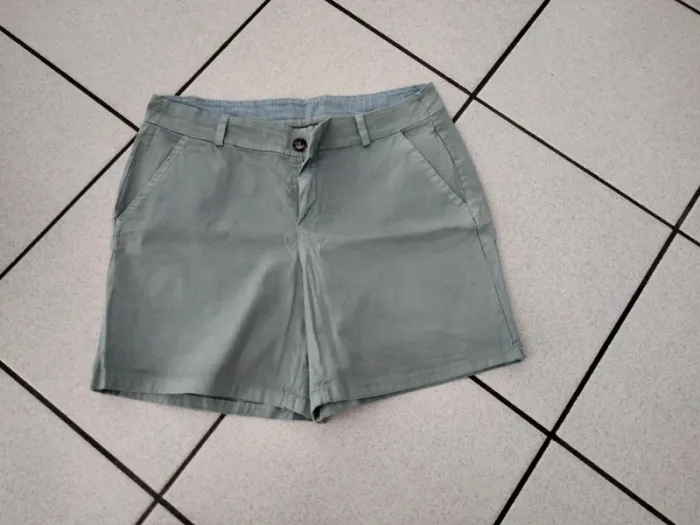 Short XL