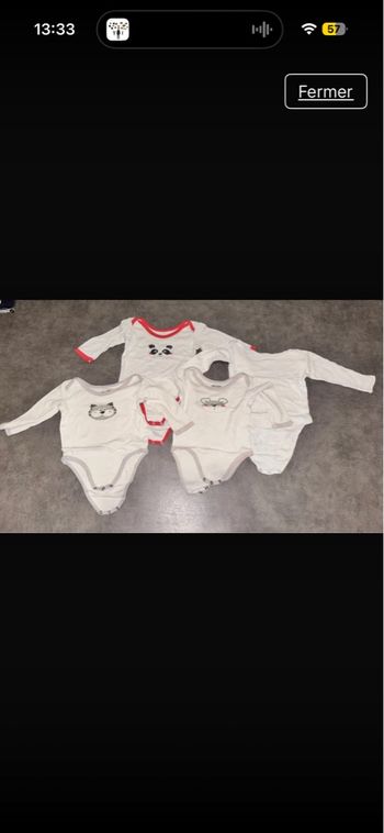 Lot bodies 12 mois bébé fille