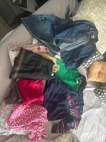 Lot vêtements fille 5/6 ans 15 pièces