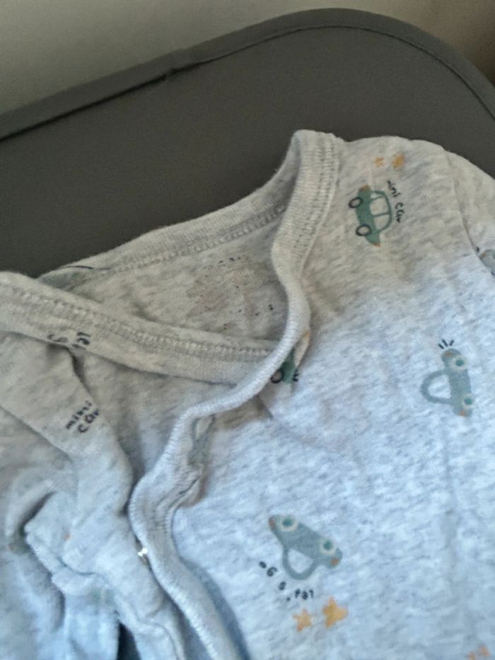 Lot de 2 bodys manches longues , naissance, kiabi - photo numéro 5