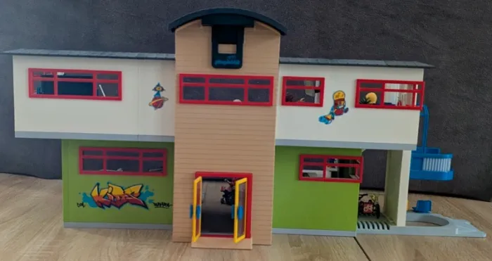 École aménagé playmobil - photo numéro 15