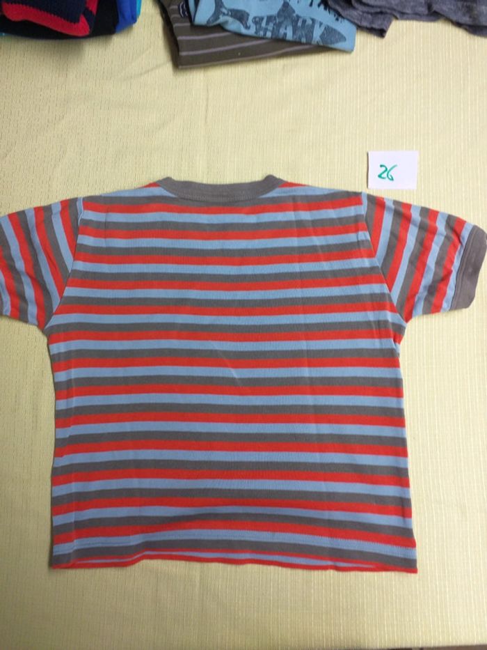 T-shirt petit bateau 4 ans - photo numéro 2