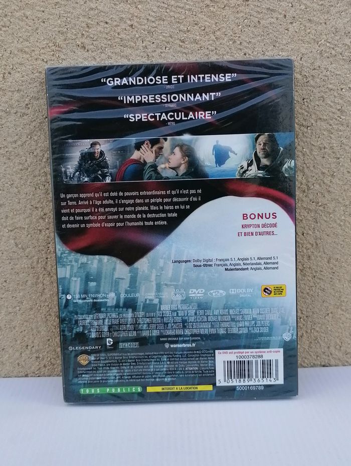 Dvd Man of steel. - photo numéro 2