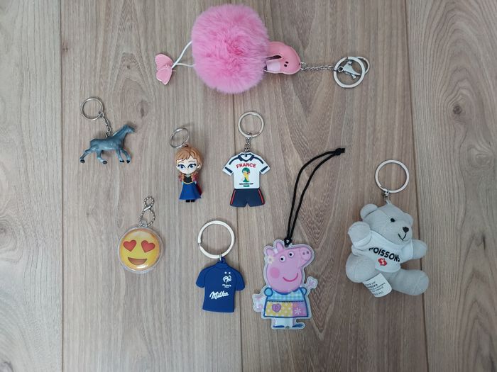 lot petits jouets - photo numéro 6