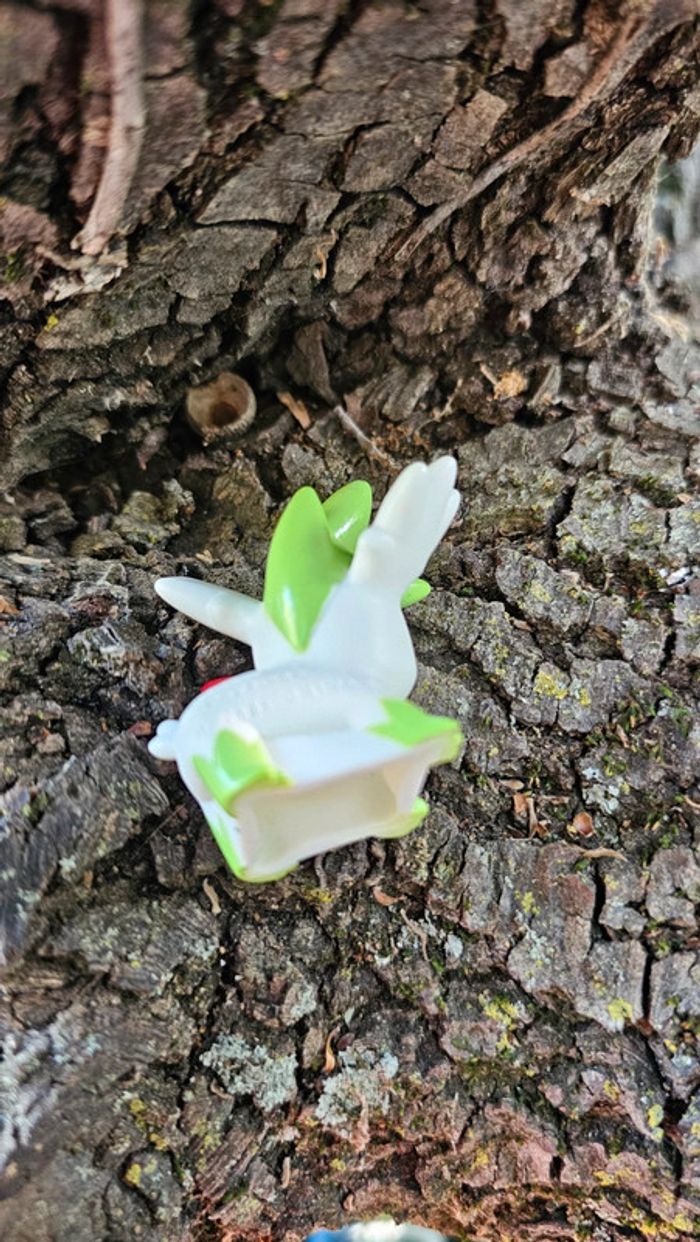 Super figurine Pokemon Nintendo finger puppet shymin - photo numéro 3