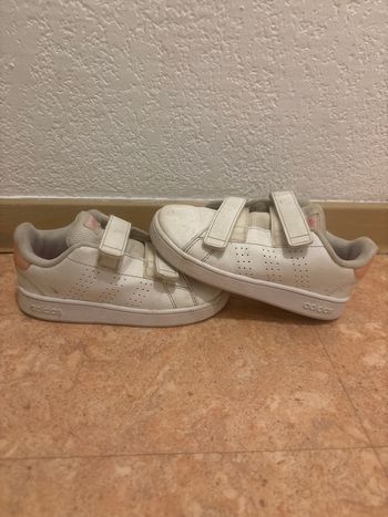 Adidas Blanc et rose taille 26