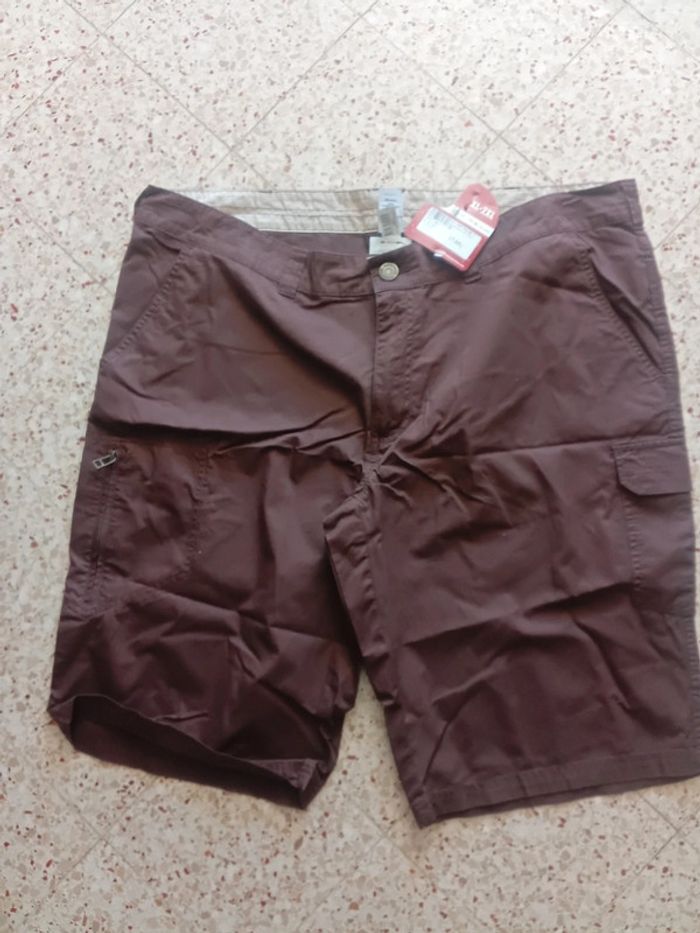 Short homme queshua taille 50 neuf 🌹