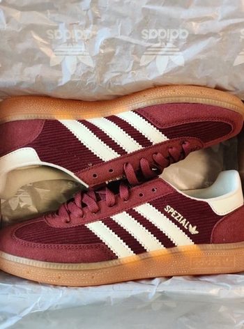 Adidas  GAZELLE BOLD Bold taille 40