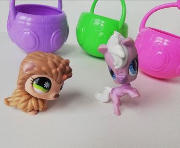 Figurines Littlest Petshop LPS + paniers