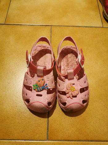 Chaussures rose pâle plage/rivière 24