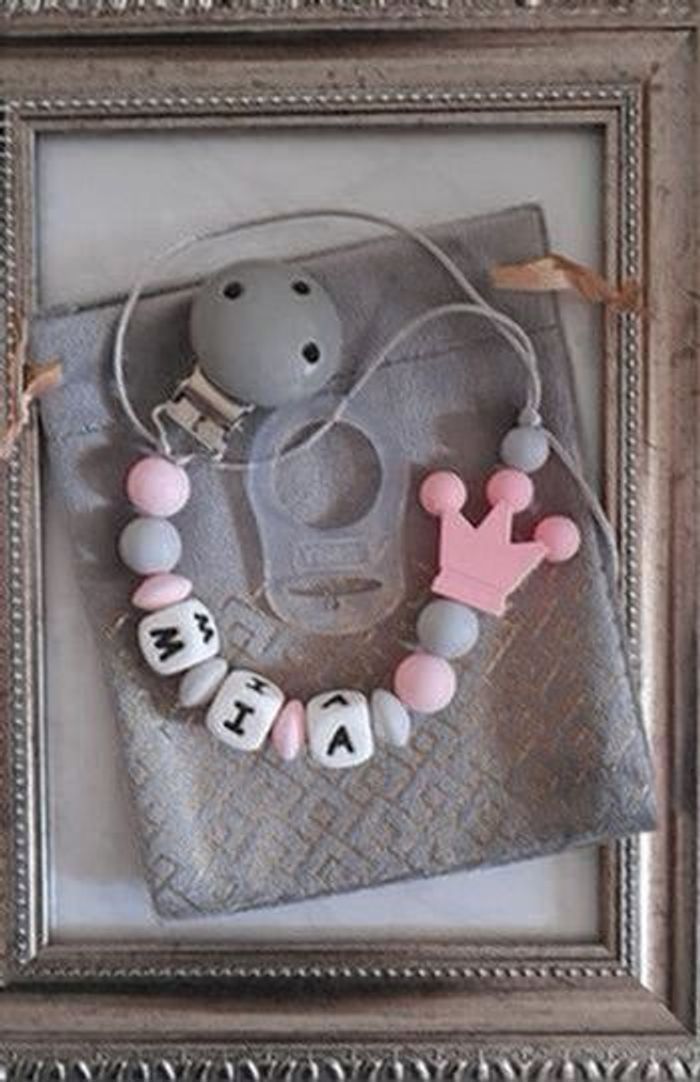 Attache tétine personnalisé avec adaptateur et pochette cadeau - photo numéro 4