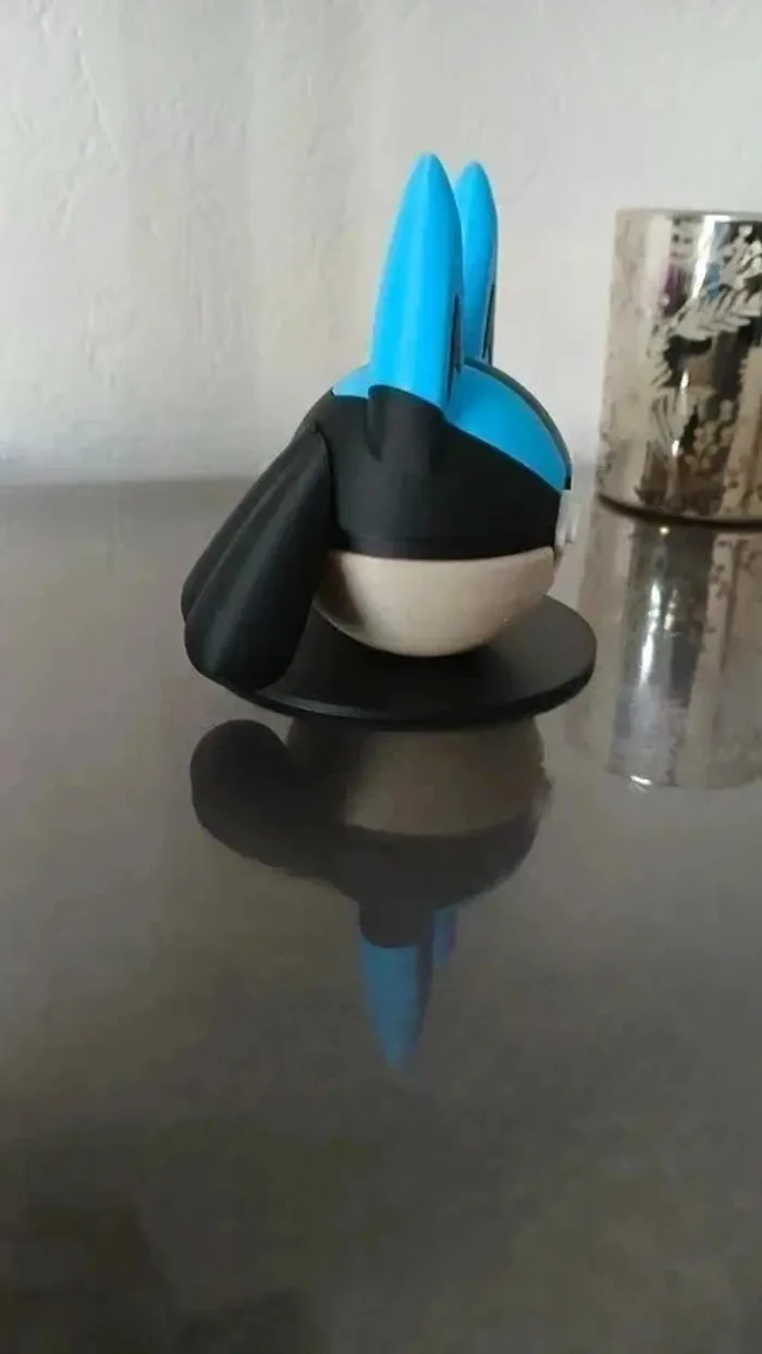 Pokeball Lucario - photo numéro 2