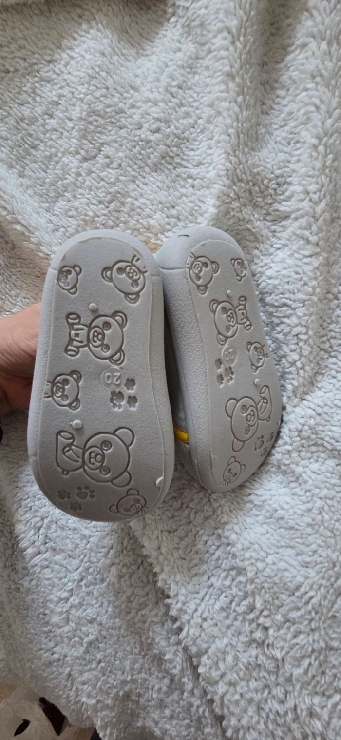 Pantoufles 20 - photo numéro 2