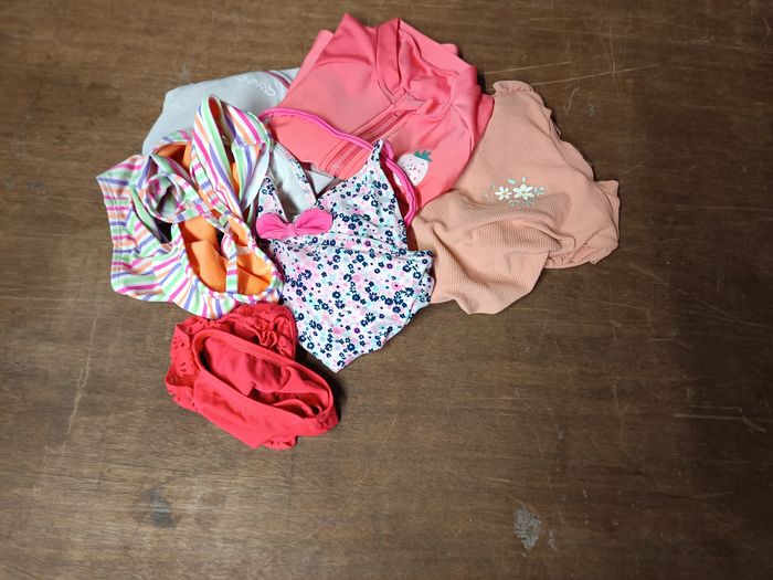 Lot maillots de bain 3/4 ans