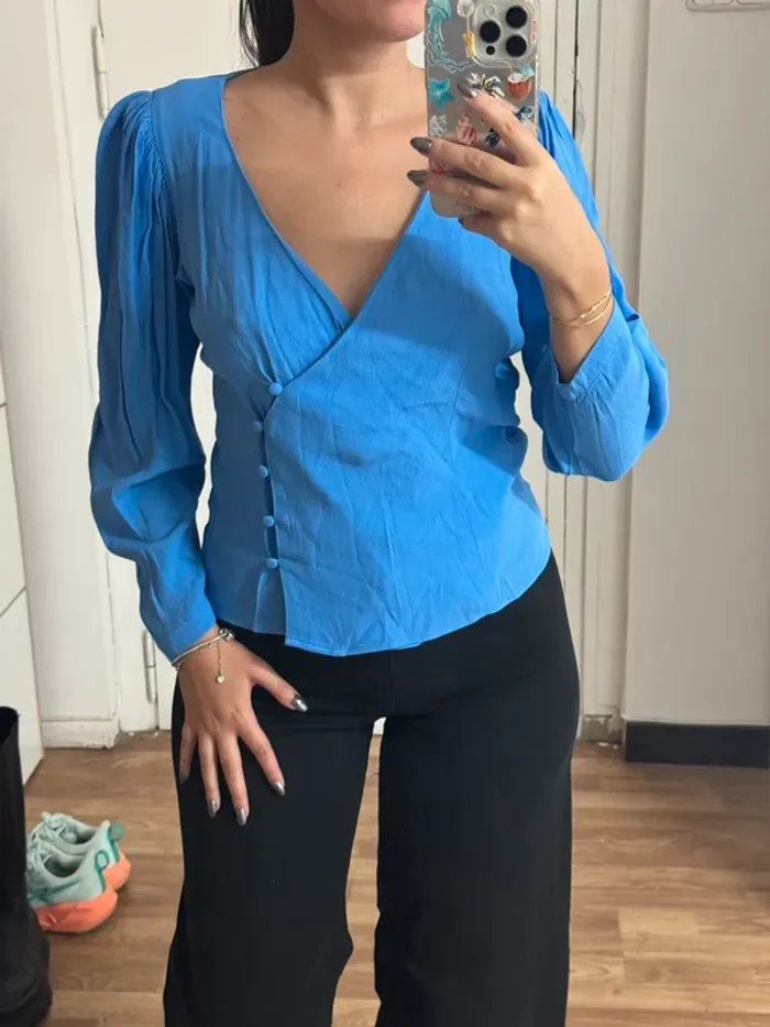 Camisa azul Mango