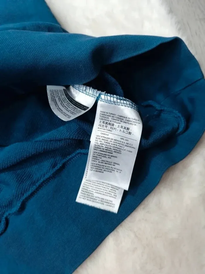 🌀 Sweat Levi’s bleu logo brodé - Taille M 🌀 - photo numéro 6