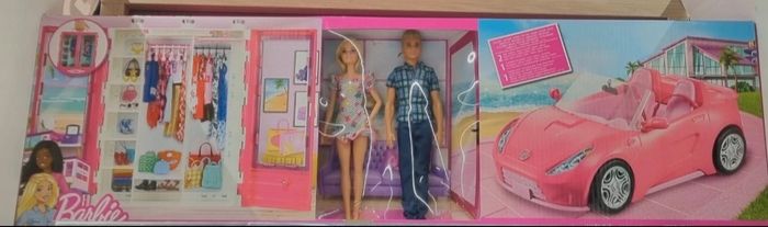 Barbie et Ken et son armoire et sa voiture cabriolet neuf carton fermé