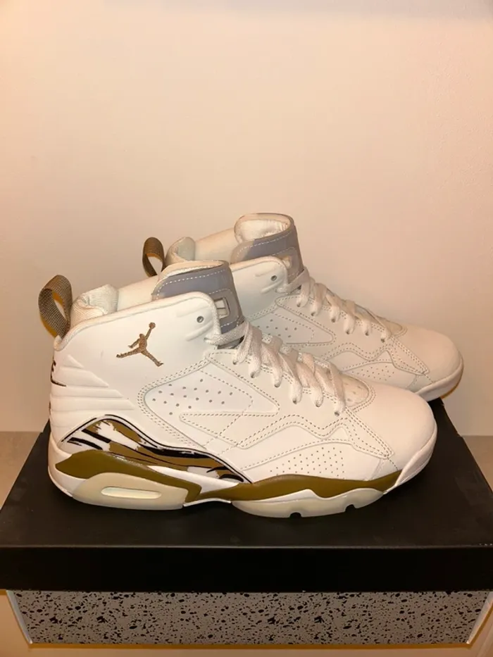 Basket Jordan MVP neuve T.41