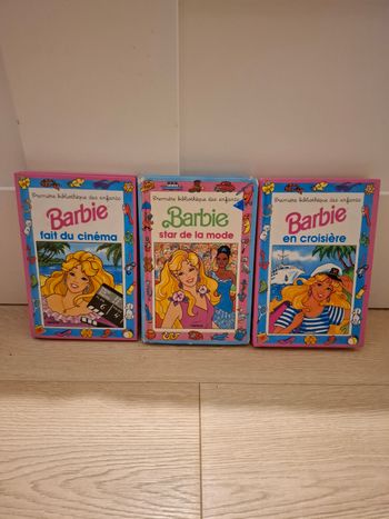 Lot de 3 livres Barbie en bon état
