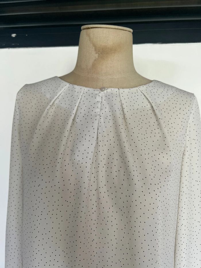 Magnifique blouse transparente - photo numéro 2