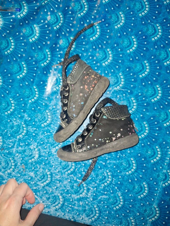 Chaussure fourrée 22 - photo numéro 3