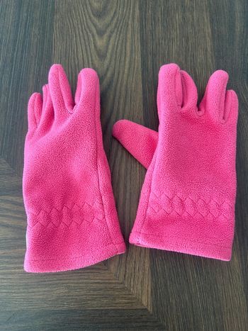 Paire de gants polaires rose quechua. environ 8ans