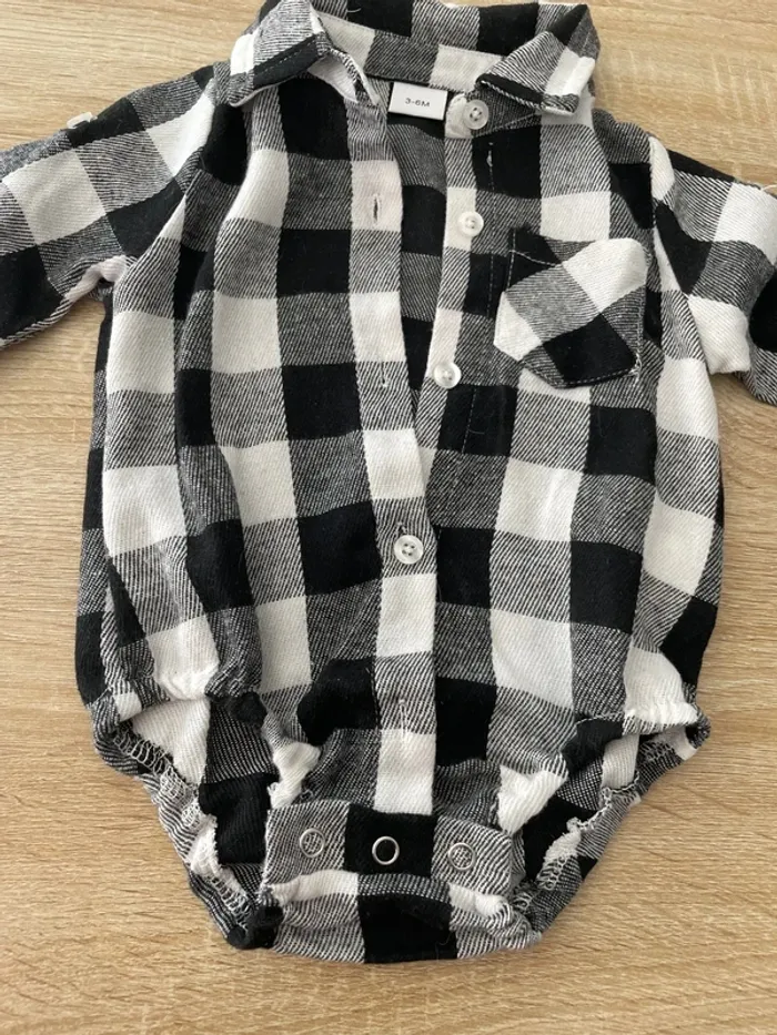 Chemise/body bébé - photo numéro 2