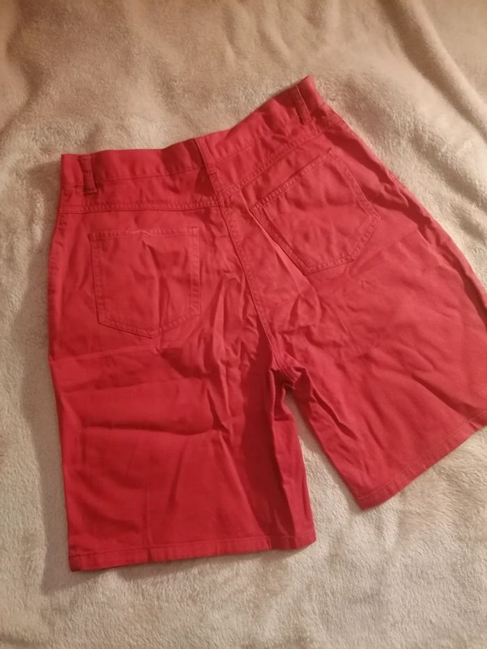 Short rouge taille haute - photo numéro 2