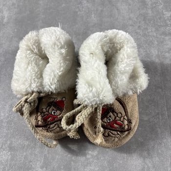 Chausson bébé taille 16-17