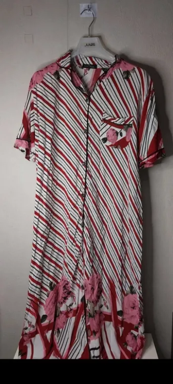Robe imprimée rouge et blanc "Gloria Mode"