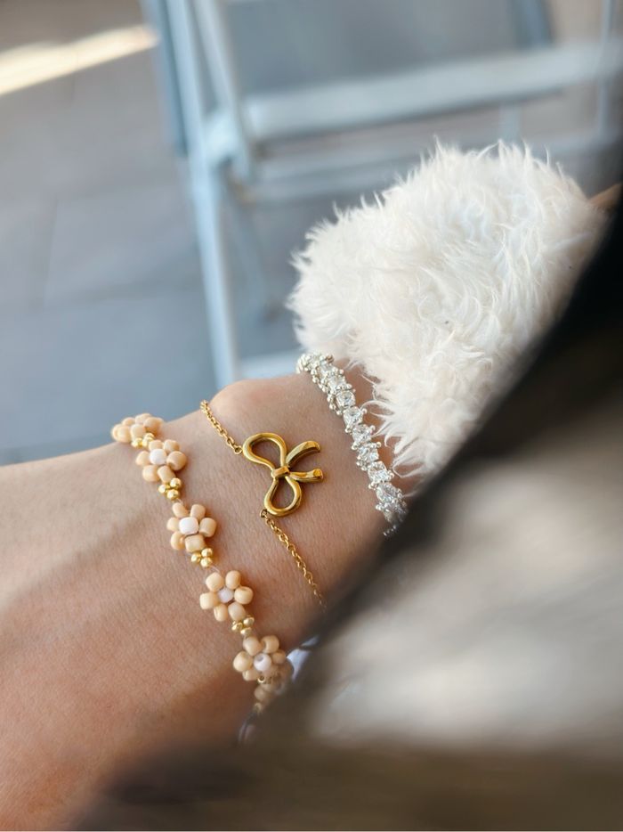 Bracelets fleurs beige 🤎 - photo numéro 3