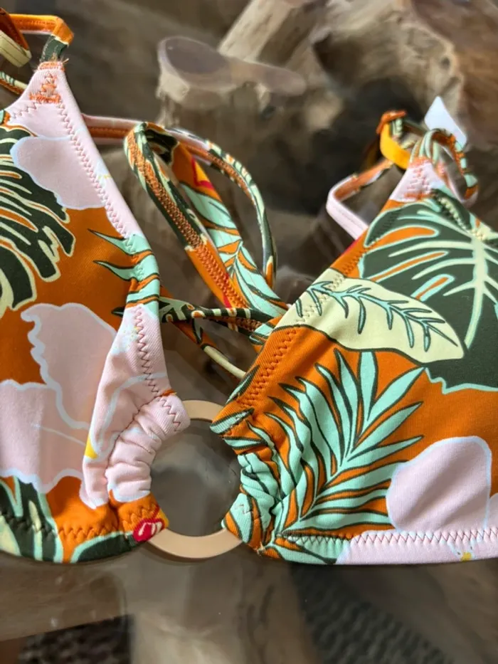 Haut de maillot de bain Undiz fleurs feuilles tropicales - photo numéro 4