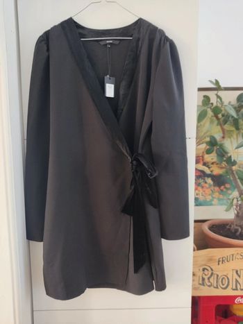 Robe kimono noire Vero Moda col et ceinture effet velours neuf taille M